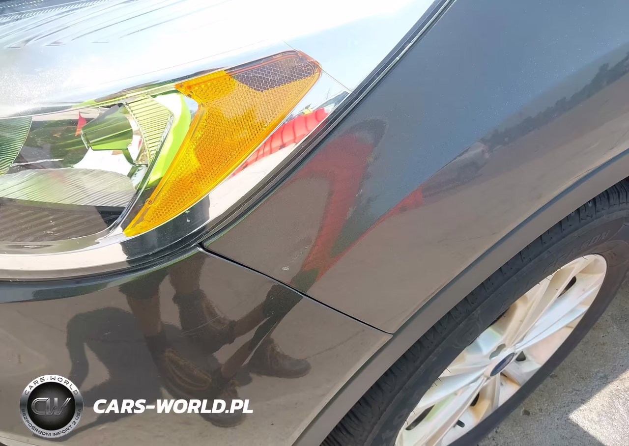 2019 Ford Escape Se VIN:1FMCU9GD5KUA80868 - 6