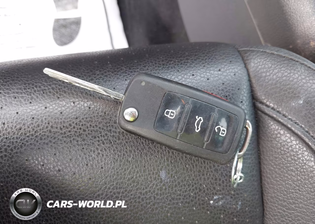 2014 Volkswagen Tiguan Se VIN:WVGAV3AX7EW519372 - 11