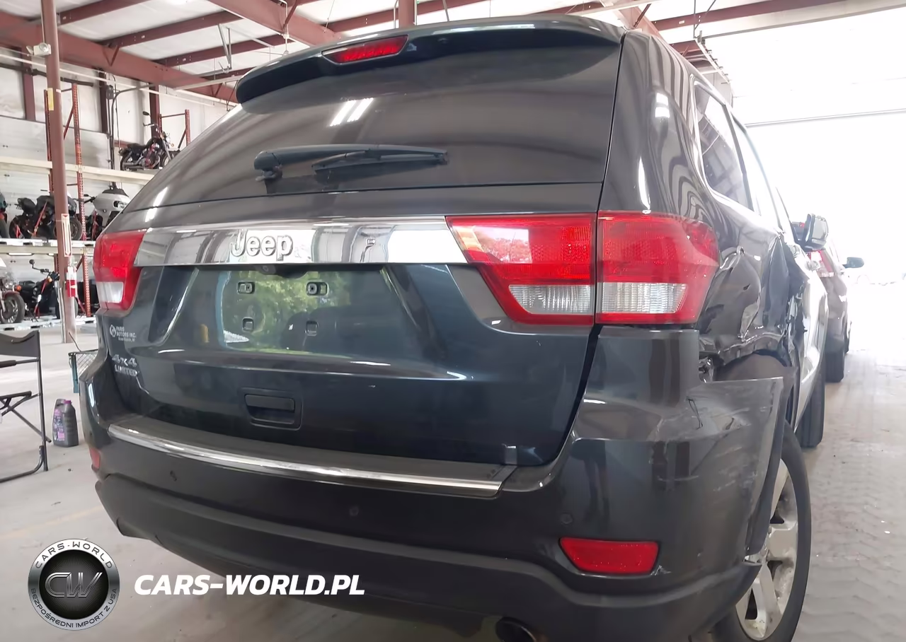 2011 Jeep Grand Cherokee Limited VIN:1J4RR5GG2BC715354 - 16
