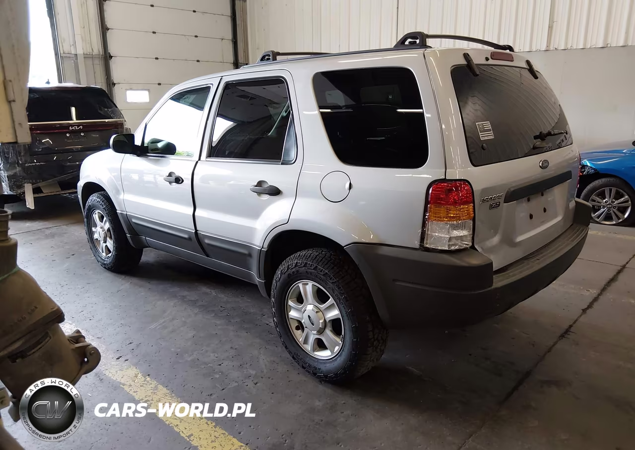 2004 Ford Escape Xlt VIN:1FMCU03174KB66513 - 3