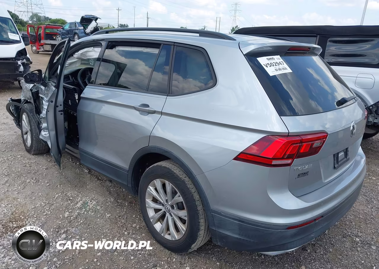 2019 Volkswagen Tiguan 2.0T S VIN:3VV1B7AXXKM114060 - 3