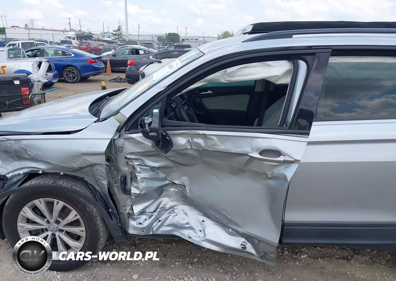 2019 Volkswagen Tiguan 2.0T S VIN:3VV1B7AXXKM114060 - 6