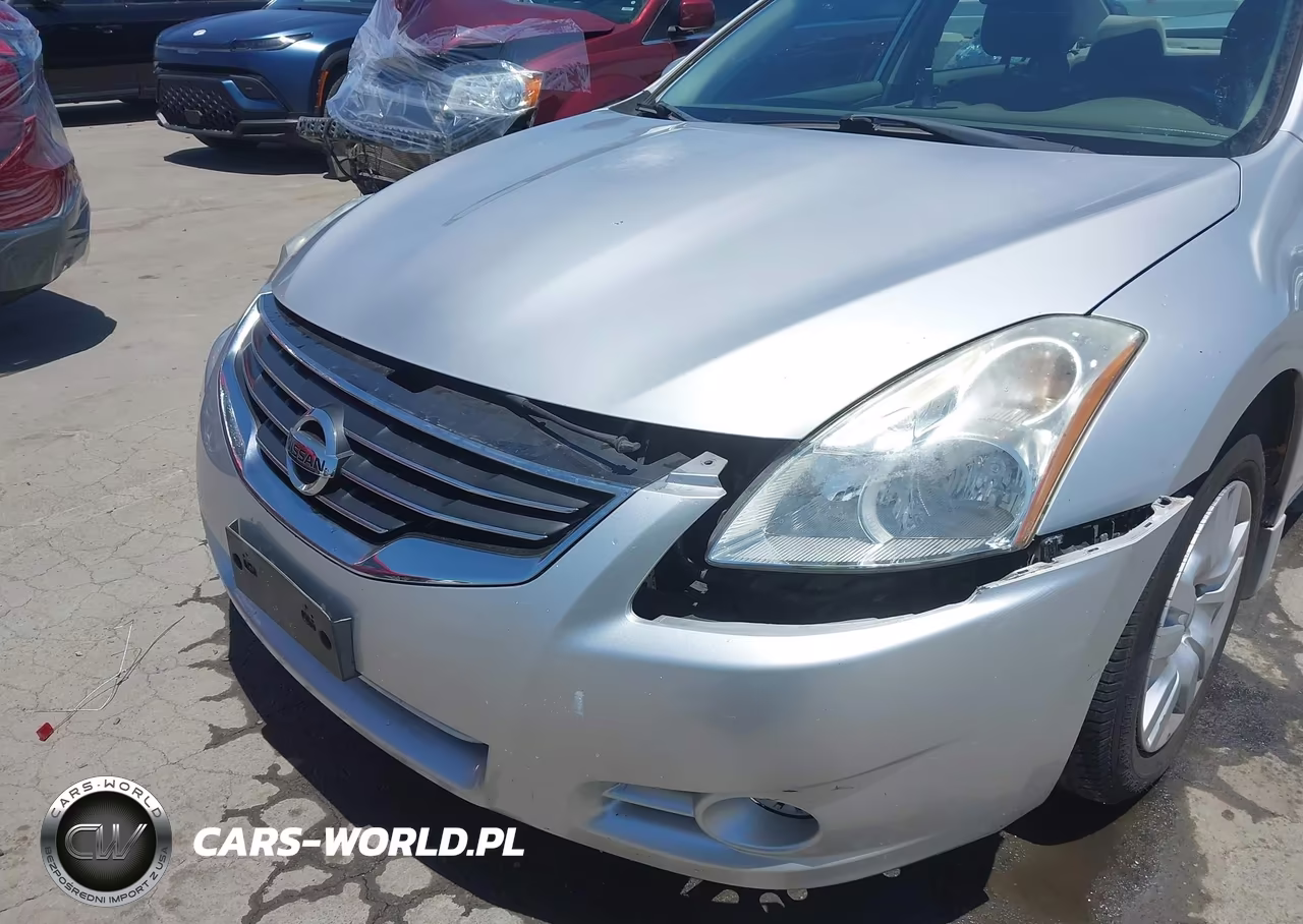 2011 Nissan Altima 2.5 S VIN:1N4AL2AP0BN504952 - 13