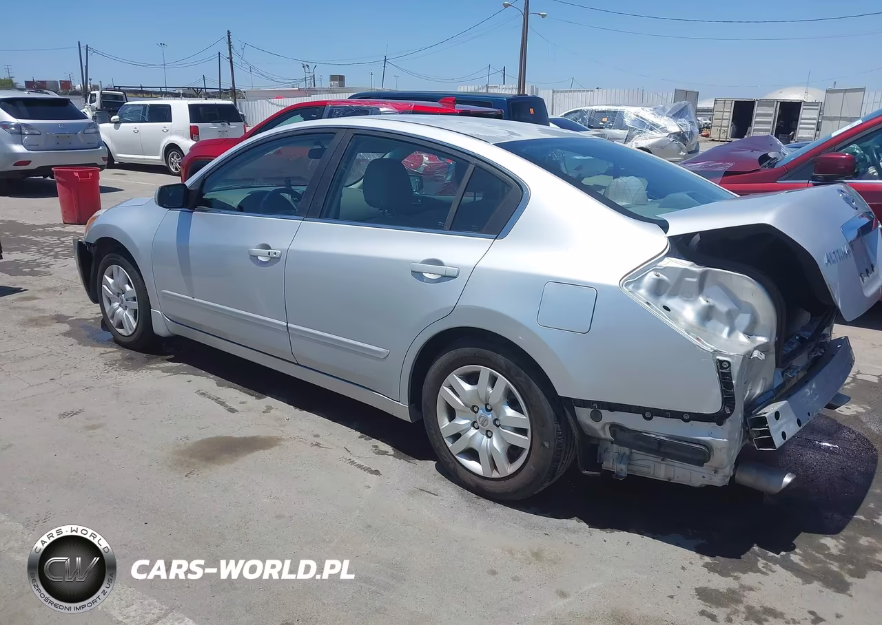 2011 Nissan Altima 2.5 S VIN:1N4AL2AP0BN504952 - 3