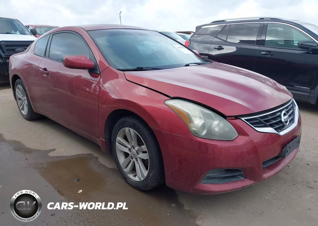 2013 Nissan Altima 2.5 S – zdjęcie 1 z 11