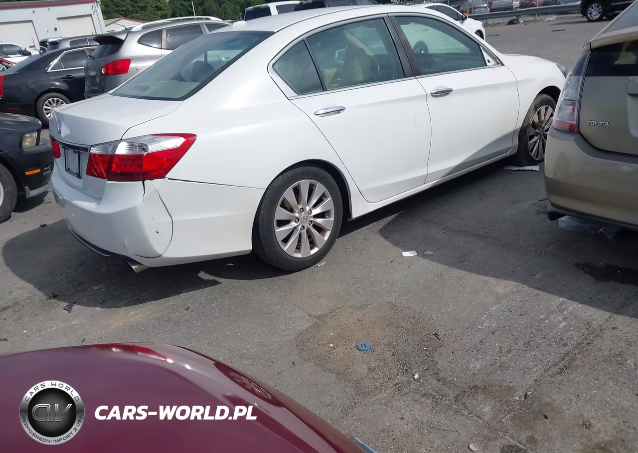 2015 Honda Accord Ex-L VIN:1HGCR2F85FA065944 - 4