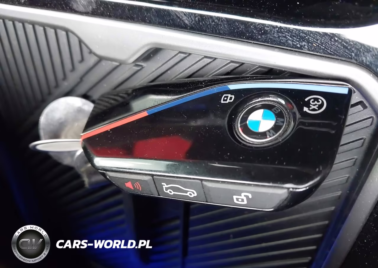 2026 BMW M5 VIN:WBS83FK00TCU95645 - 11