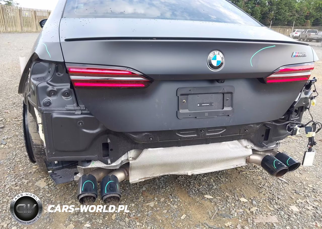 2026 BMW M5 VIN:WBS83FK00TCU95645 - 18