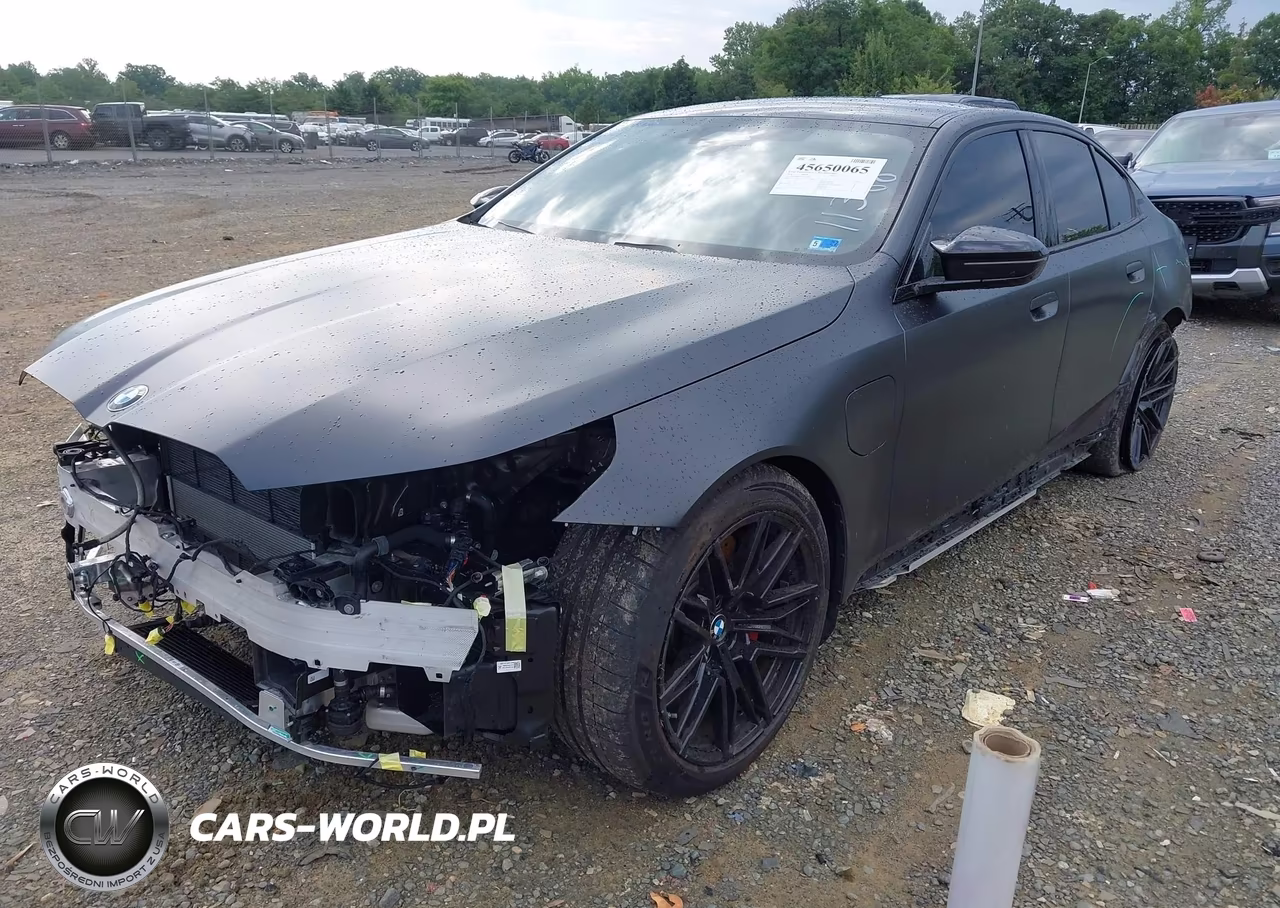 2026 BMW M5 VIN:WBS83FK00TCU95645 - 2