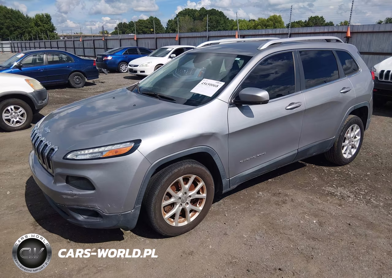 2015 Jeep Cherokee Latitude VIN:1C4PJLCB5FW597419 - 2