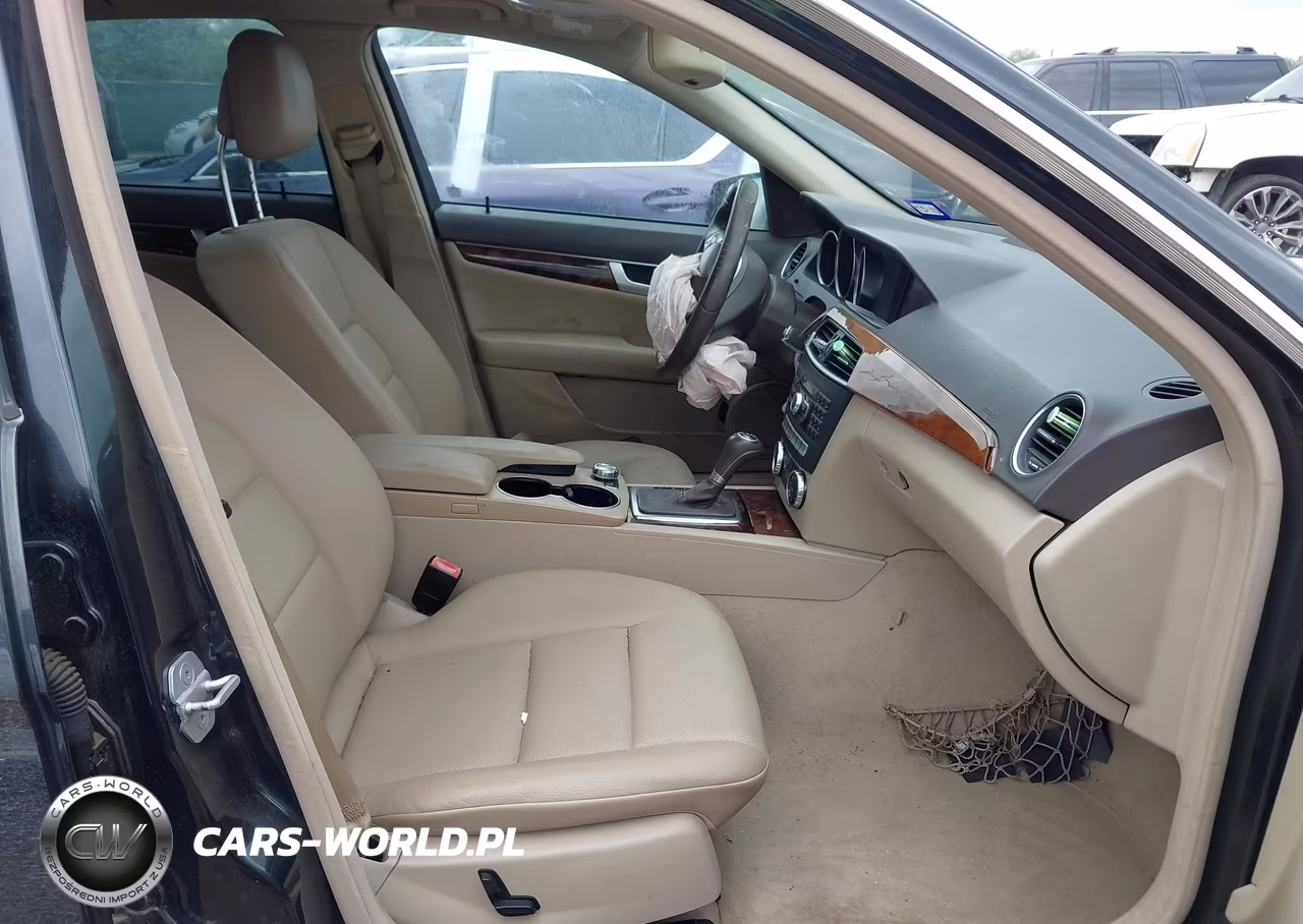 2012 Mercedes-Benz C 250 Sport VIN:WDDGF4HB9CR194740 - 5