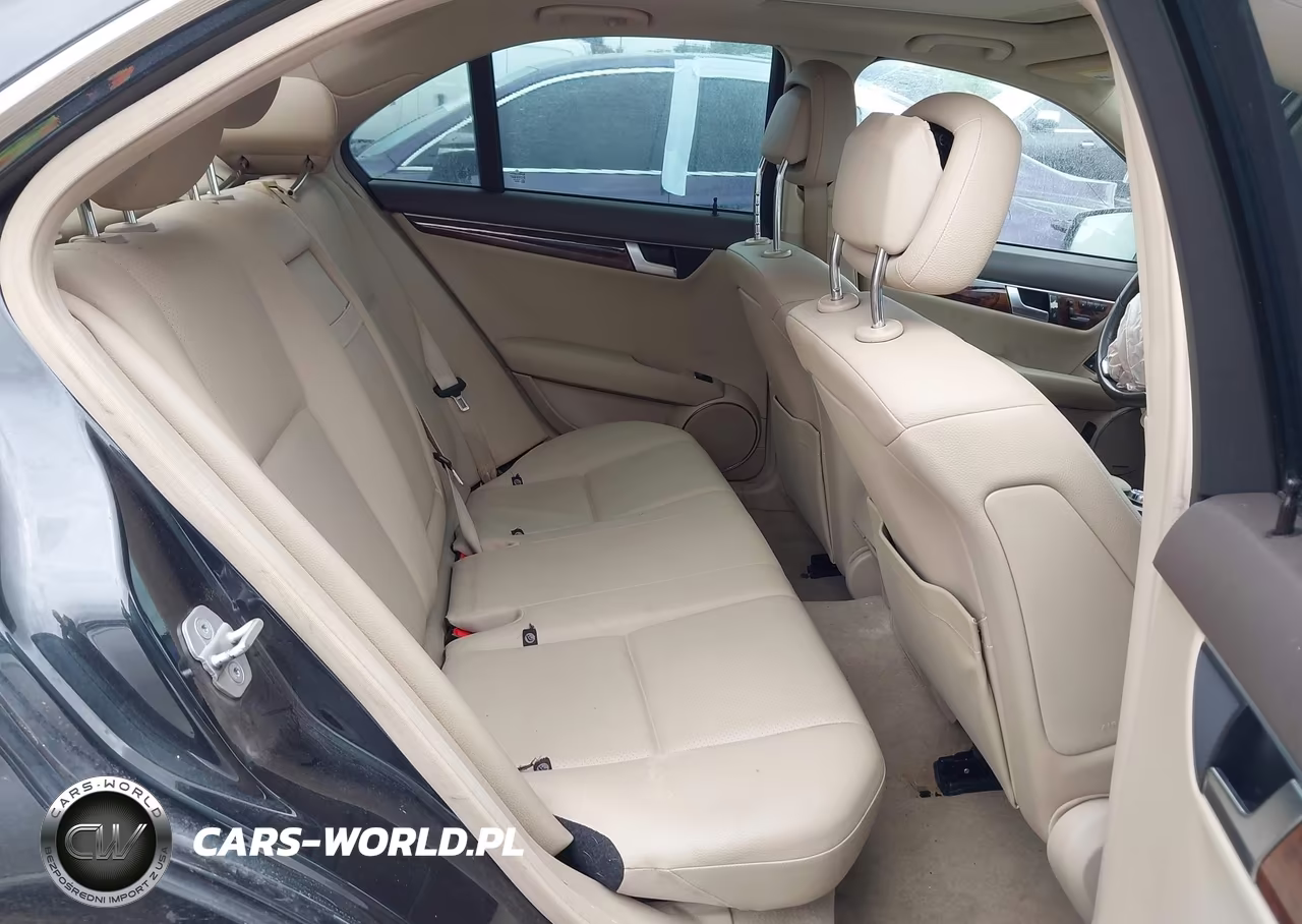 2012 Mercedes-Benz C 250 Sport VIN:WDDGF4HB9CR194740 - 8