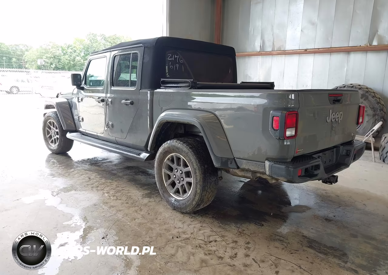 2020 Jeep Gladiator Overland 4X4 VIN:1C6HJTFG8LL172146 - 3