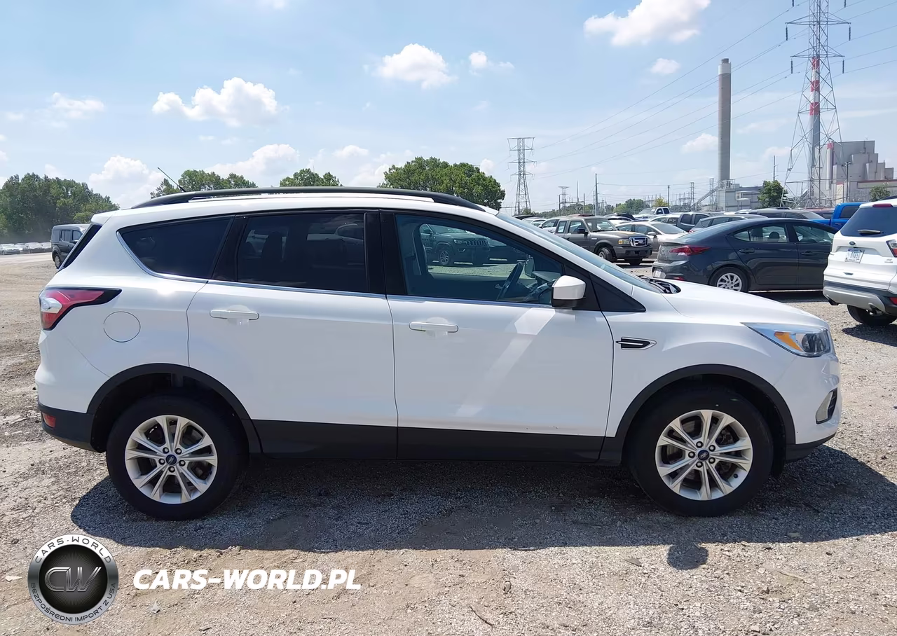 2018 Ford Escape Se VIN:1FMCU9GD5JUD08821 - 13