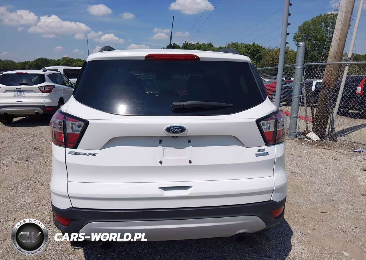2018 Ford Escape Se VIN:1FMCU9GD5JUD08821 - 16