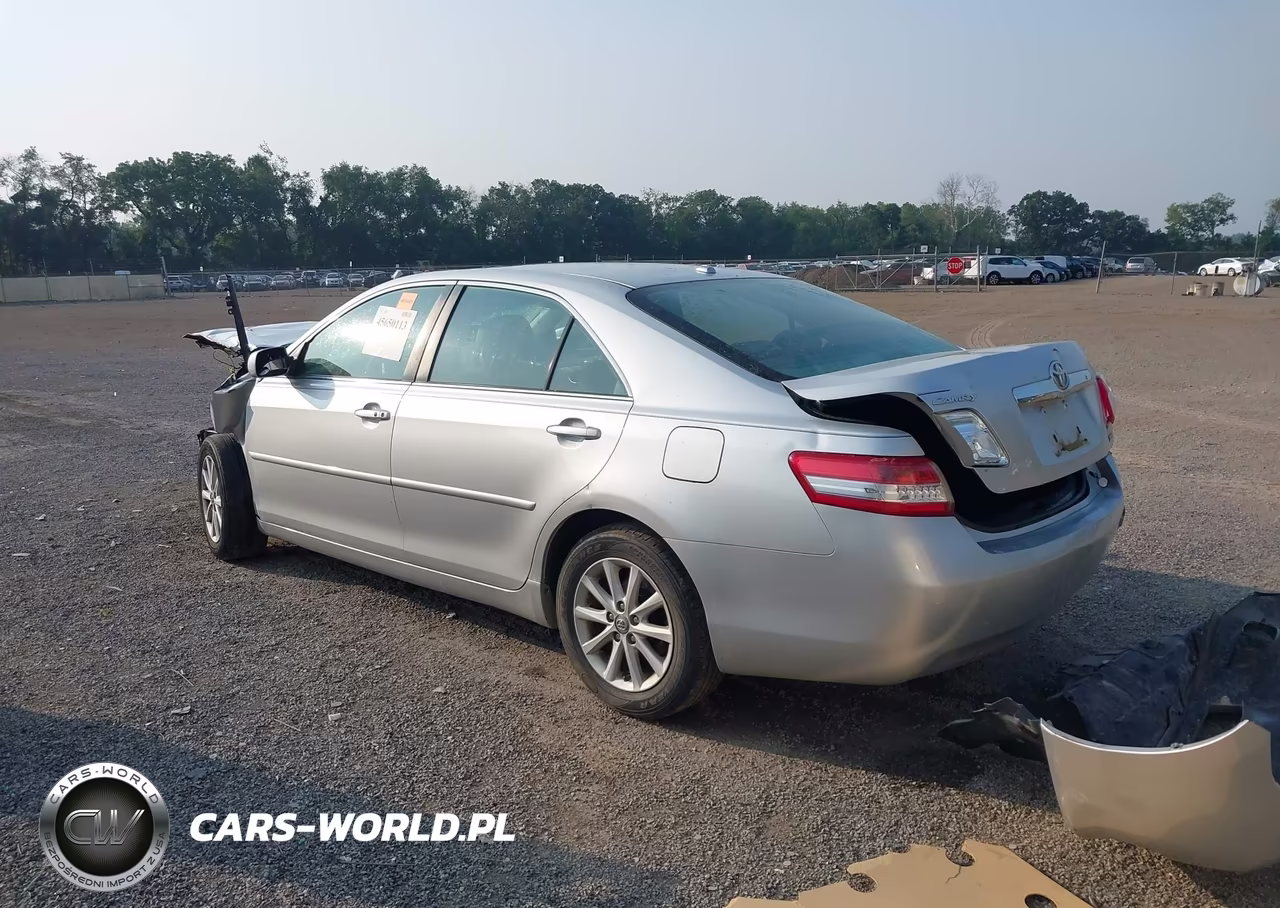 2010 Toyota Camry Xle VIN:4T4BF3EK4AR066985 - 3