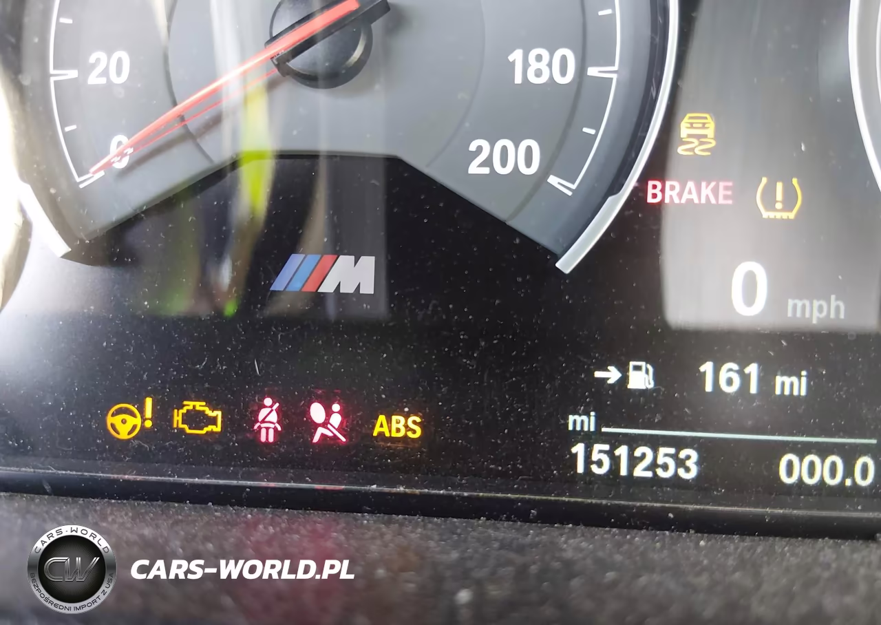 2016 BMW M4 VIN:WBS3R9C59GK338423 - 16