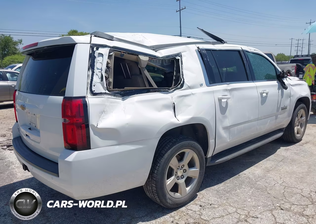 2015 Chevrolet Suburban Lt VIN:1GNSCJKCXFR688291 - 4
