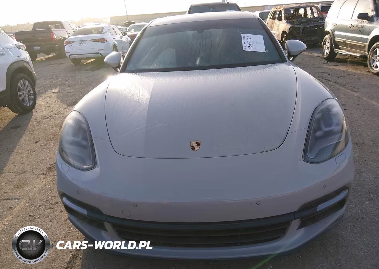 2018 Porsche Panamera 4 VIN:WP0AA2A7XJL109204 - 11