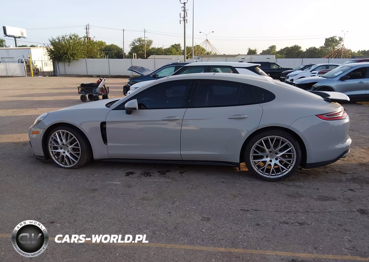 2018 Porsche Panamera 4 VIN:WP0AA2A7XJL109204 - 14