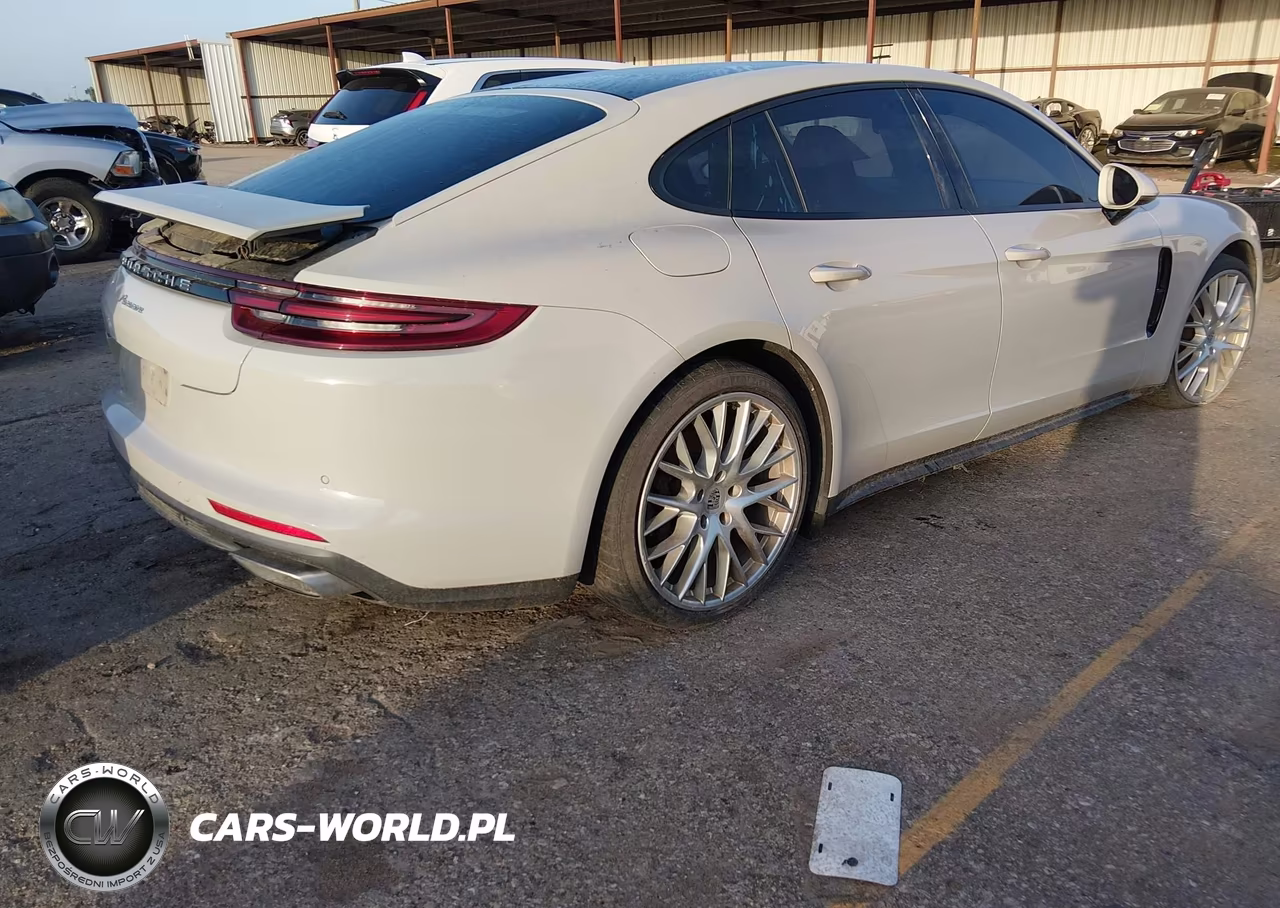 2018 Porsche Panamera 4 VIN:WP0AA2A7XJL109204 - 4