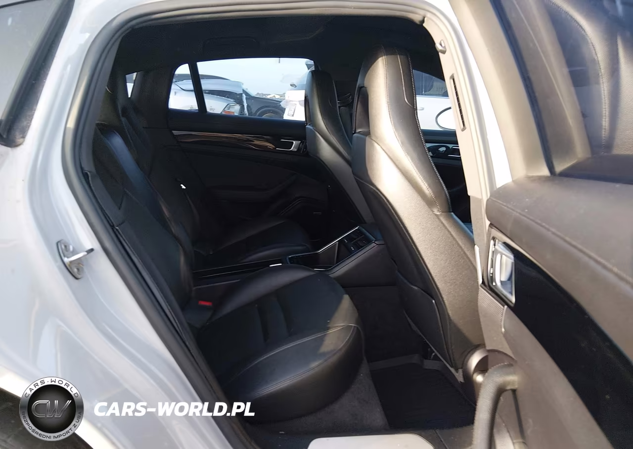 2018 Porsche Panamera 4 VIN:WP0AA2A7XJL109204 - 8