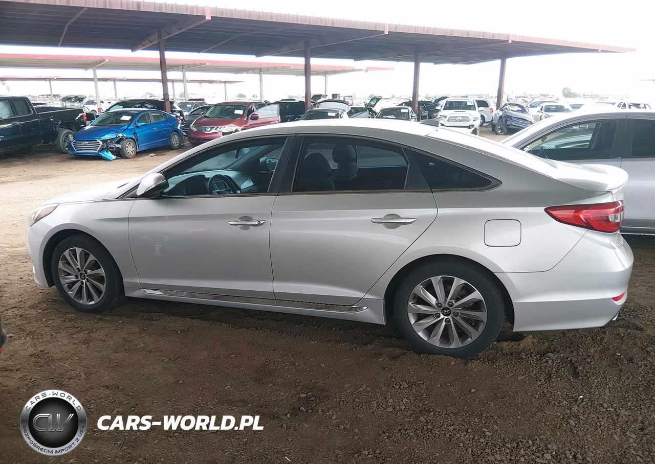 2015 Hyundai Sonata Sport VIN:5NPE34AF1FH049825 - 14
