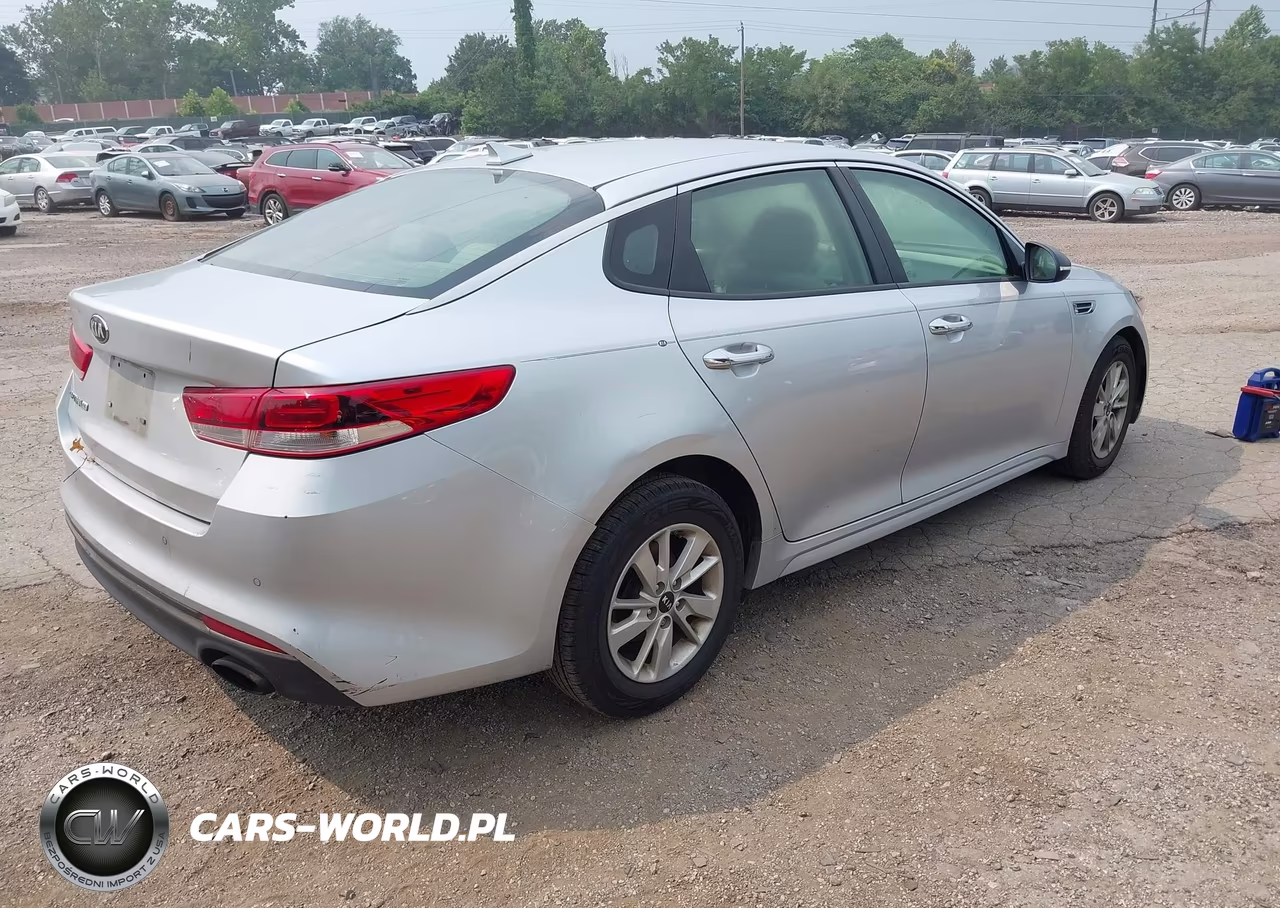 2018 Kia Optima Lx VIN:5XXGT4L36JG209018 - 4