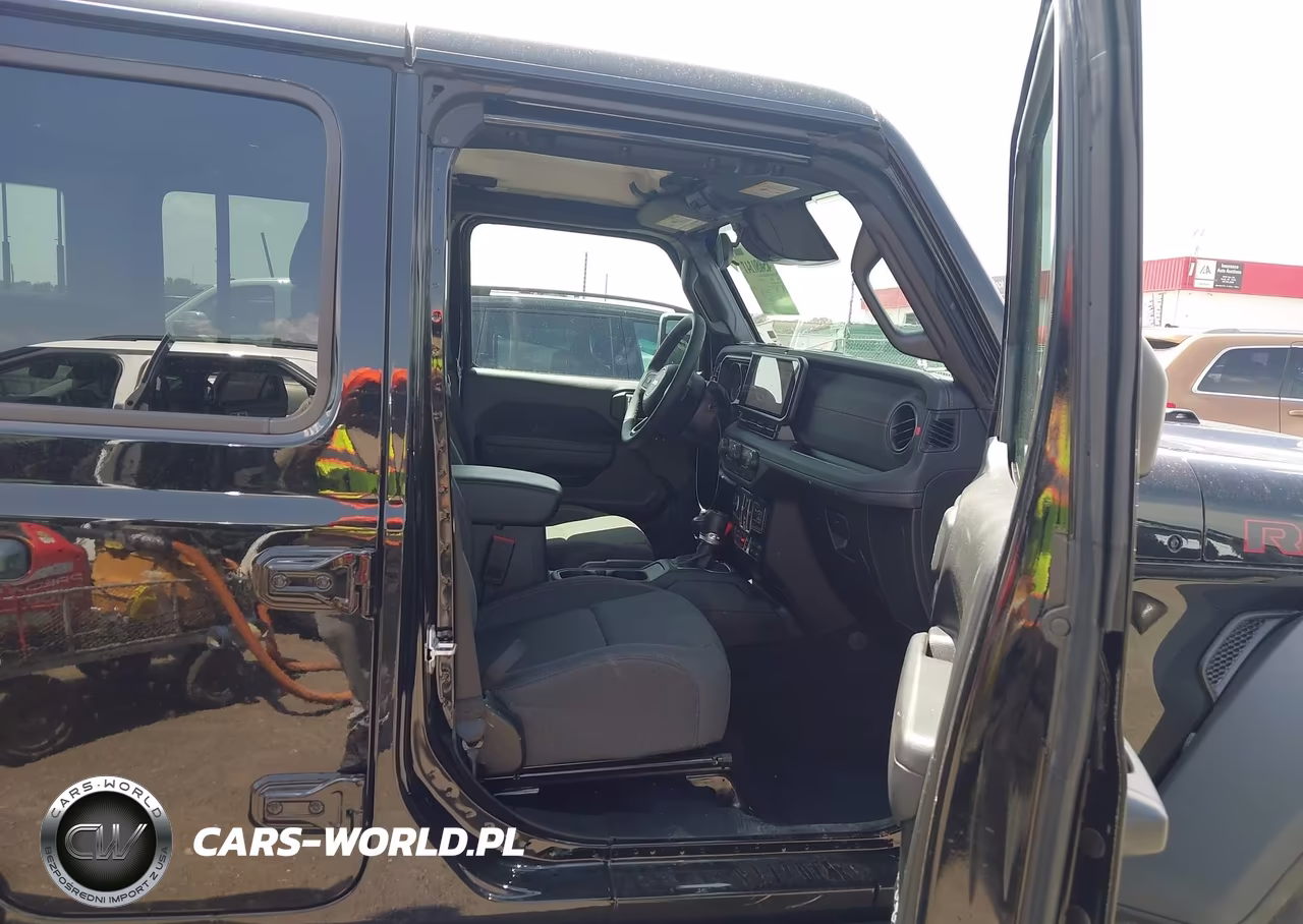 2026 Jeep Wrangler Rubicon 4X4 VIN:1C4PJXFG0TW286295 - 5