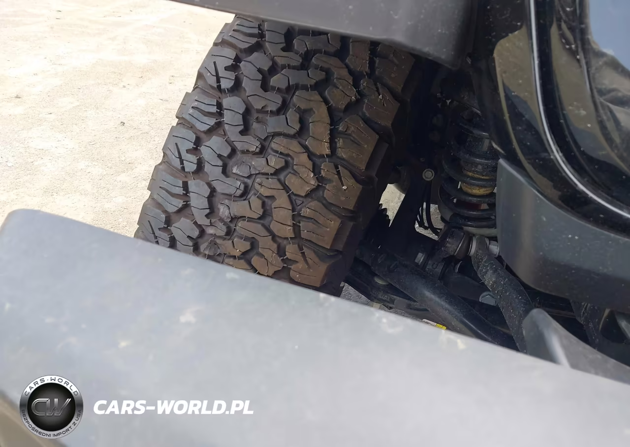 2026 Jeep Wrangler Rubicon 4X4 VIN:1C4PJXFG0TW286295 - 6