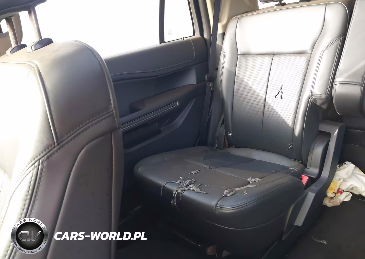2022 Ford Expedition Xlt VIN:1FMJU1JT4NEA61087 - 12