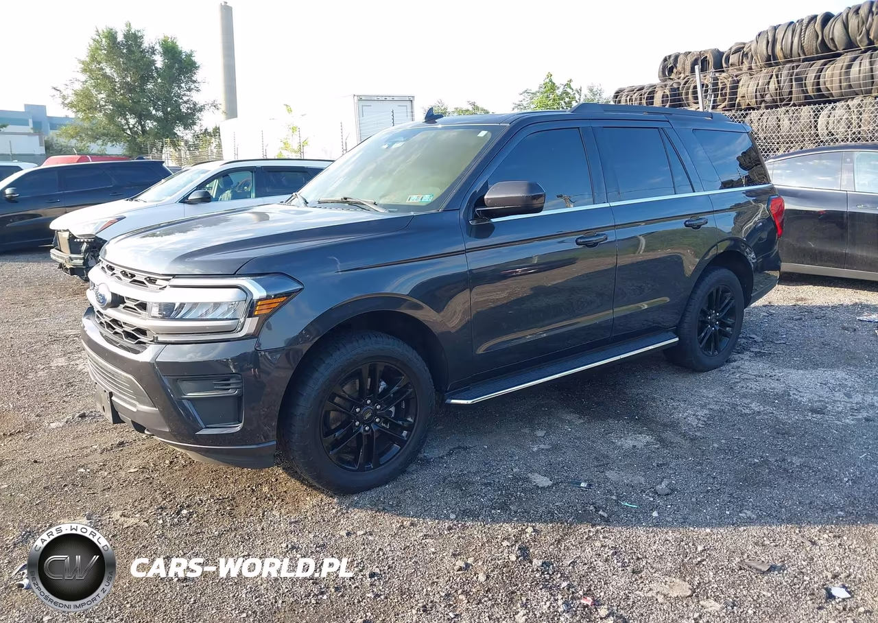 2022 Ford Expedition Xlt VIN:1FMJU1JT4NEA61087 - 2