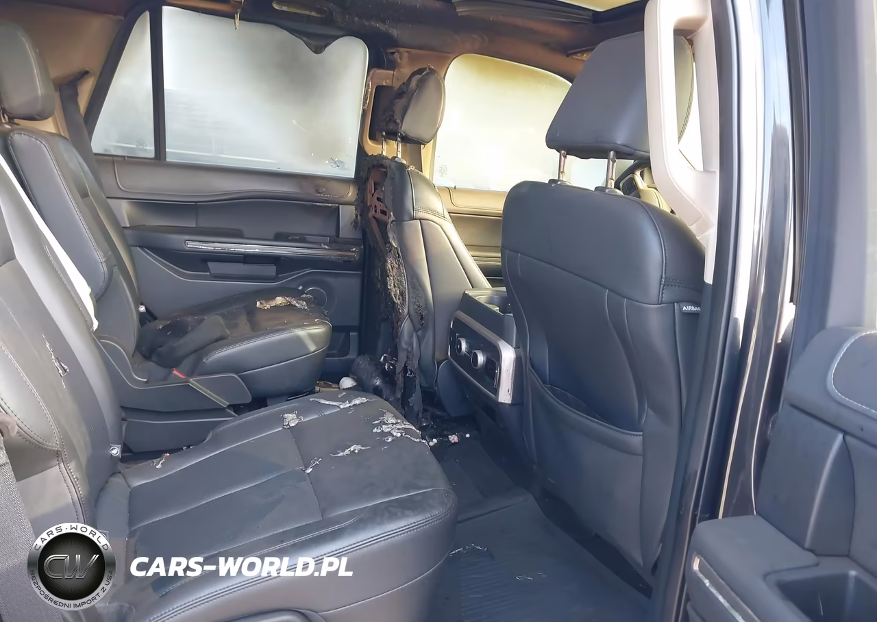 2022 Ford Expedition Xlt VIN:1FMJU1JT4NEA61087 - 8