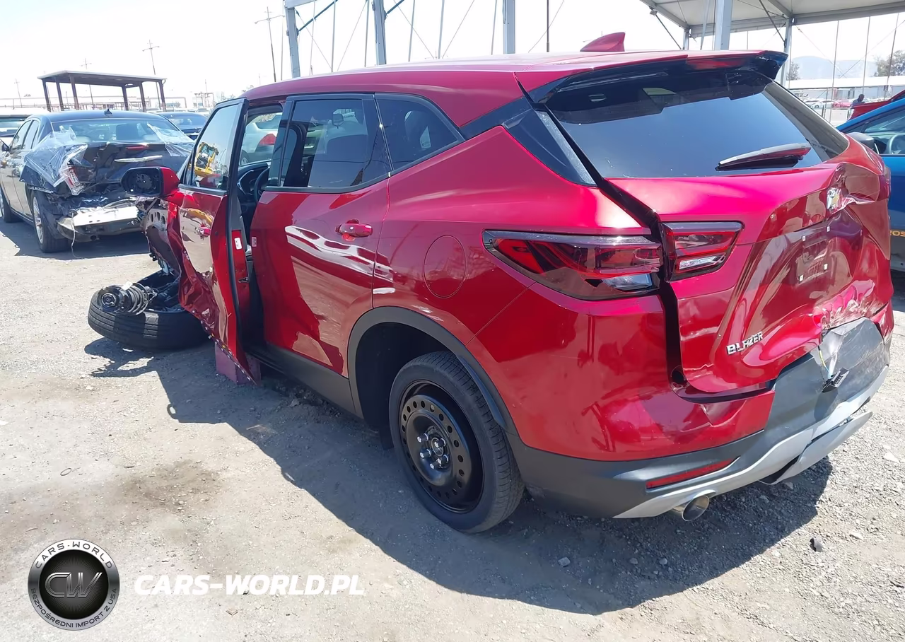 2024 Chevrolet Blazer Fwd 2Lt VIN:3GNKBCR44RS161037 - 3
