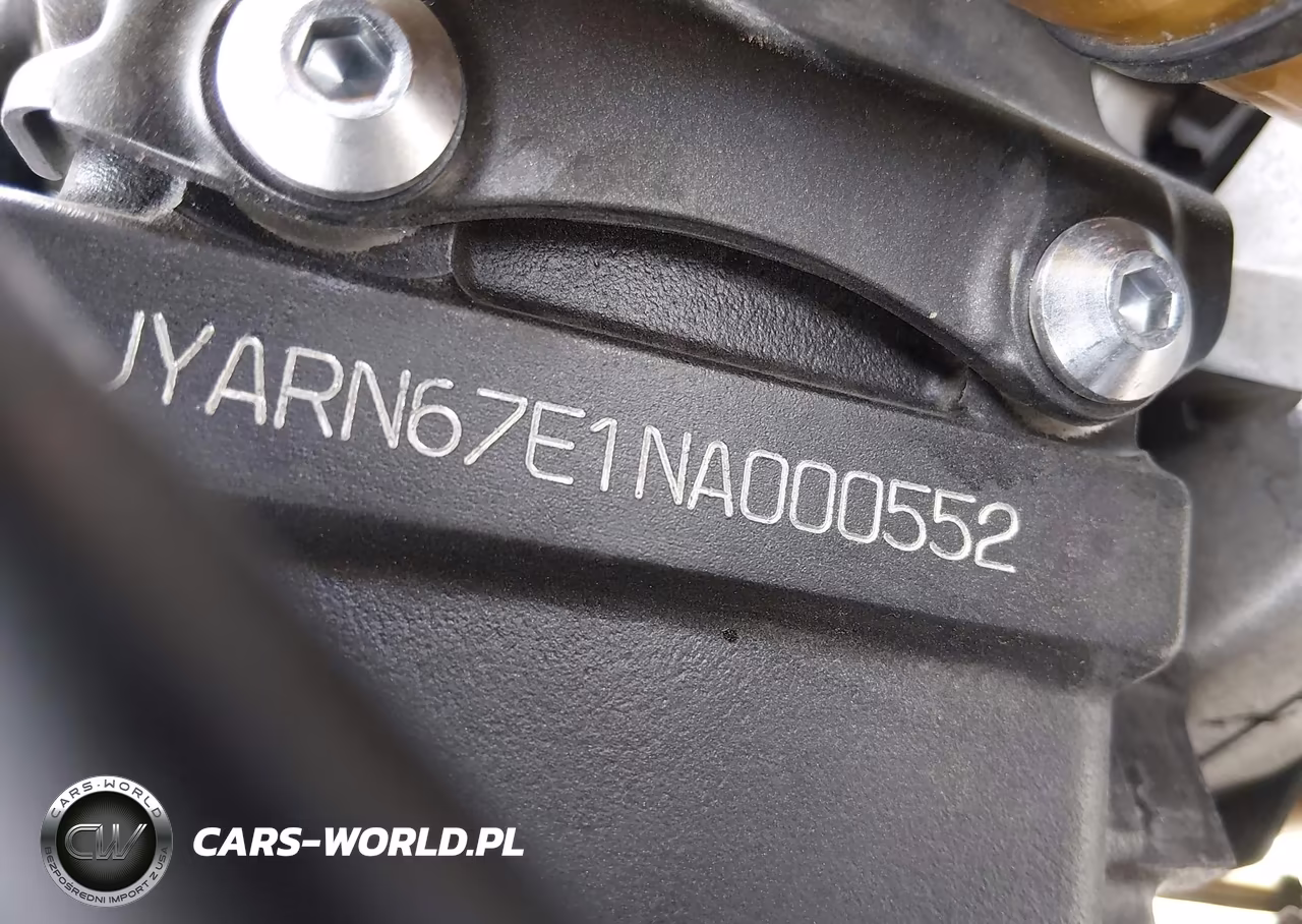 2022 Yamaha Yzfr1M VIN:JYARN67E1NA000552 - 10