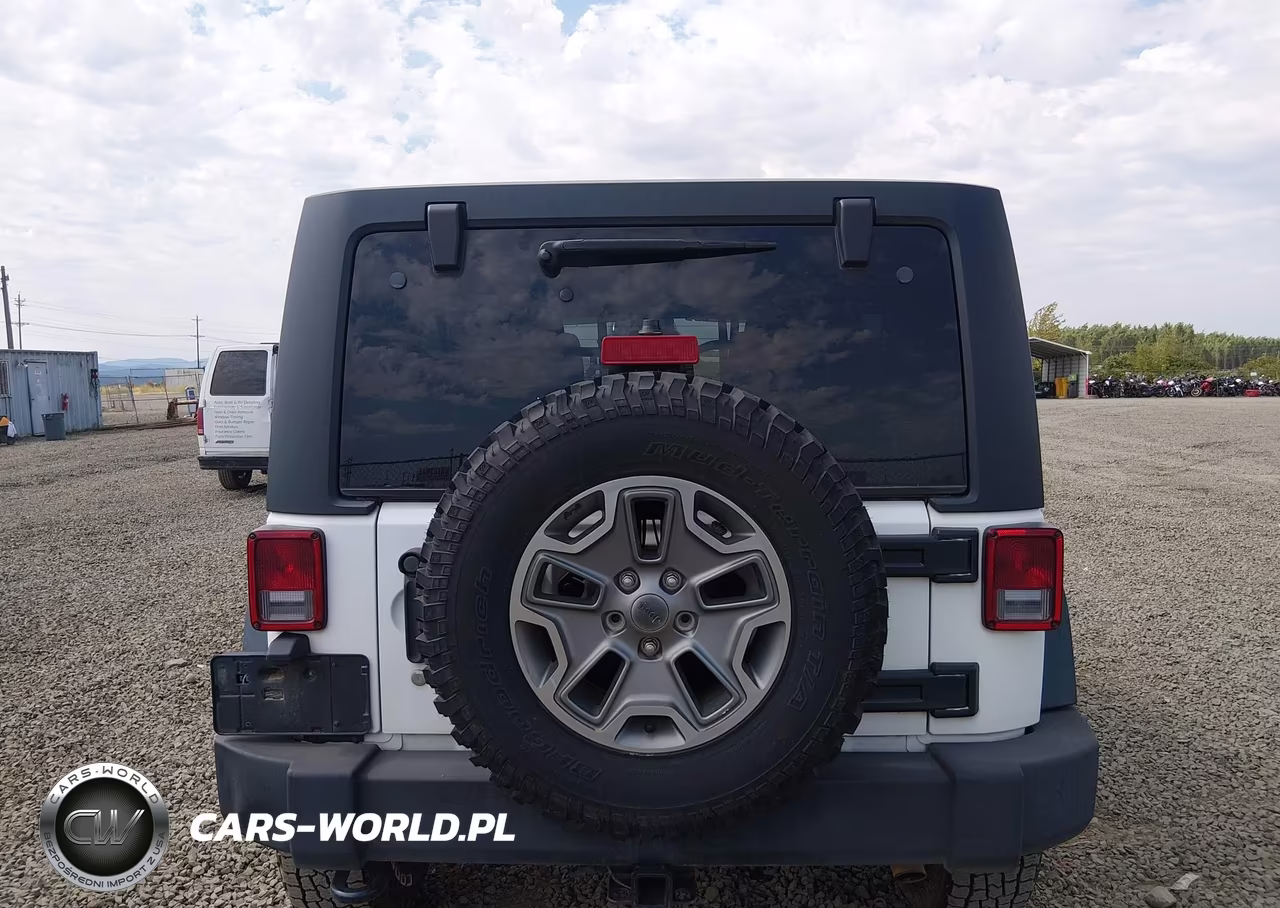 2014 Jeep Wrangler Unlimited Rubicon VIN:1C4BJWFG7EL274721 - 16
