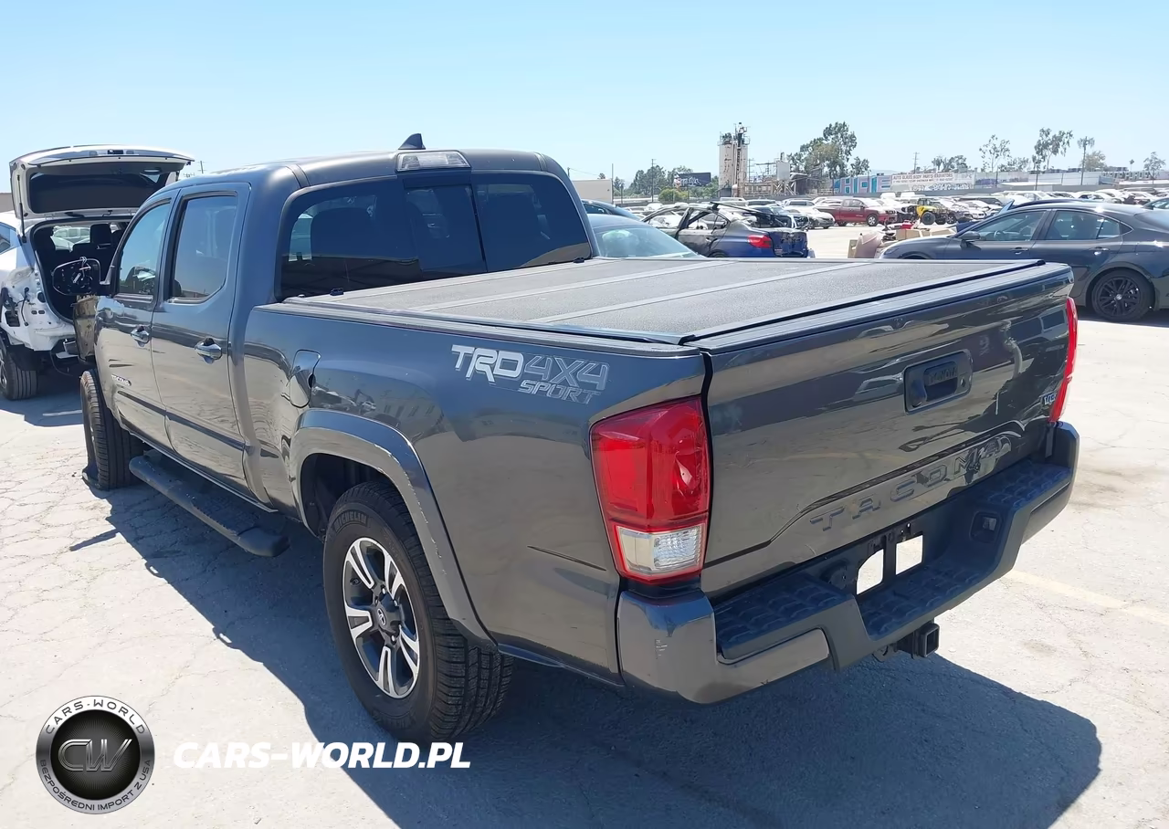 2017 Toyota Tacoma Trd Sport VIN:3TMDZ5BN1HM023423 - 3