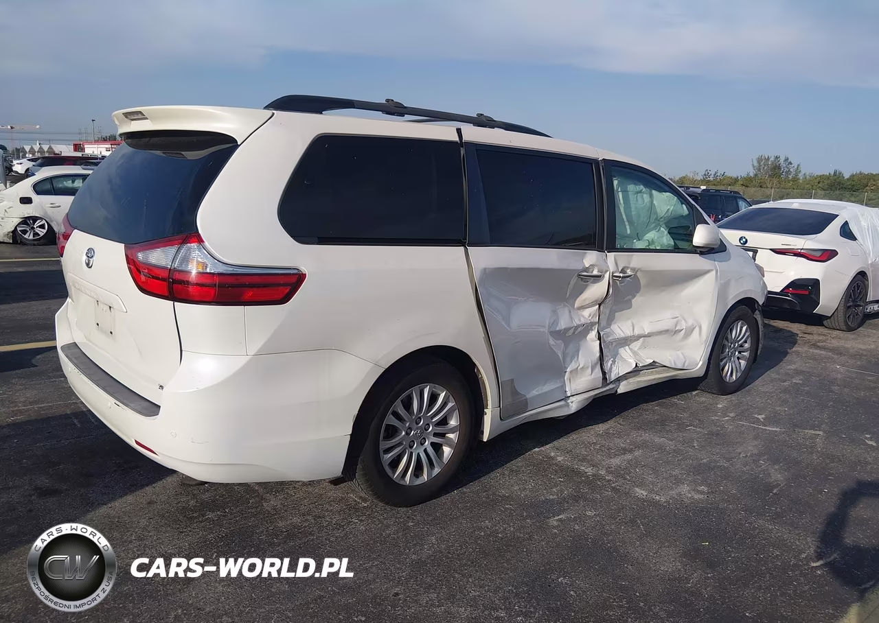 2015 Toyota Sienna Xle Premium 8 Passenger VIN:5TDYK3DC2FS550230 - 4