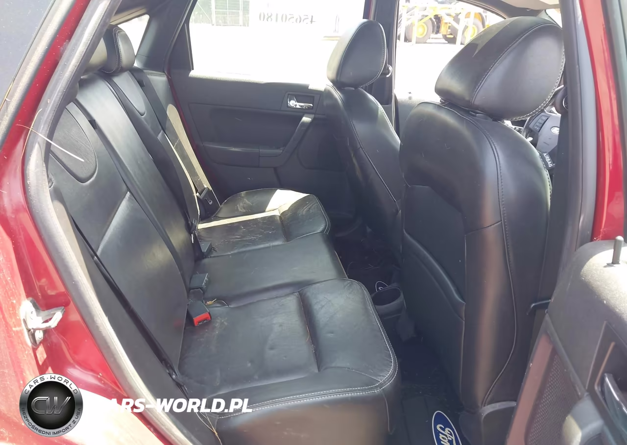 2009 Ford Focus Ses VIN:1FAHP36N79W250077 - 8