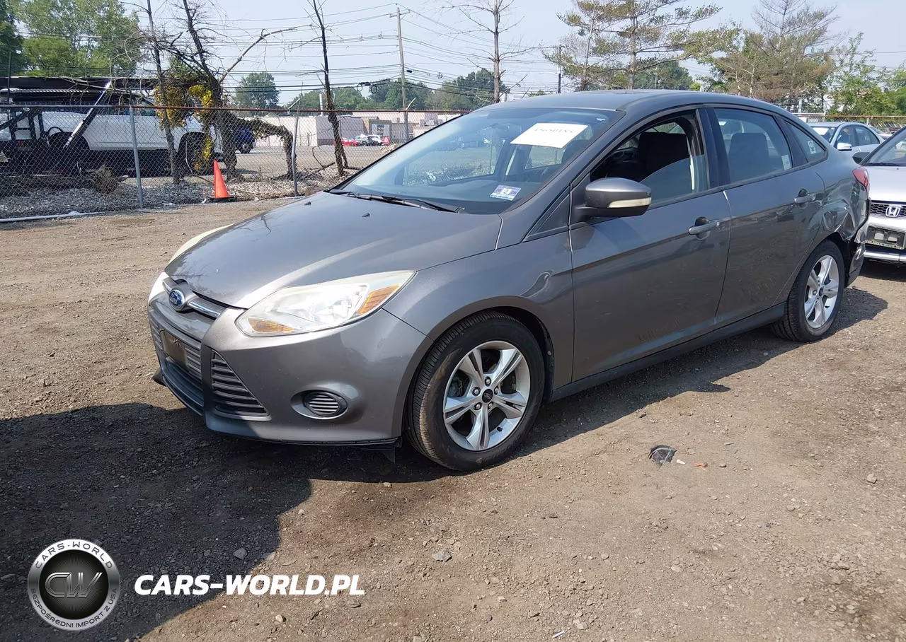 2013 Ford Focus Se VIN:1FADP3F22DL135630 - 2