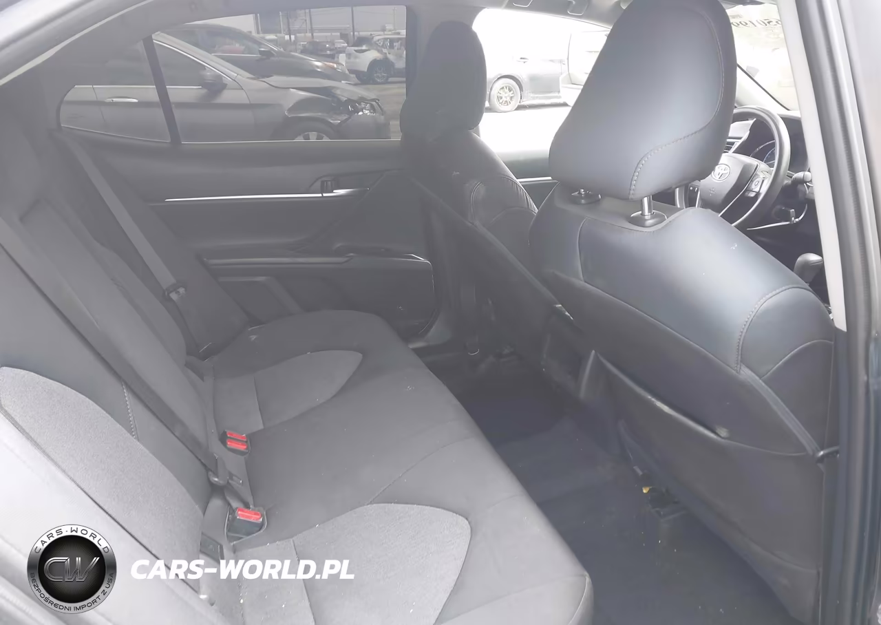 2019 Toyota Camry Le VIN:4T1B11HK3KU205028 - 8