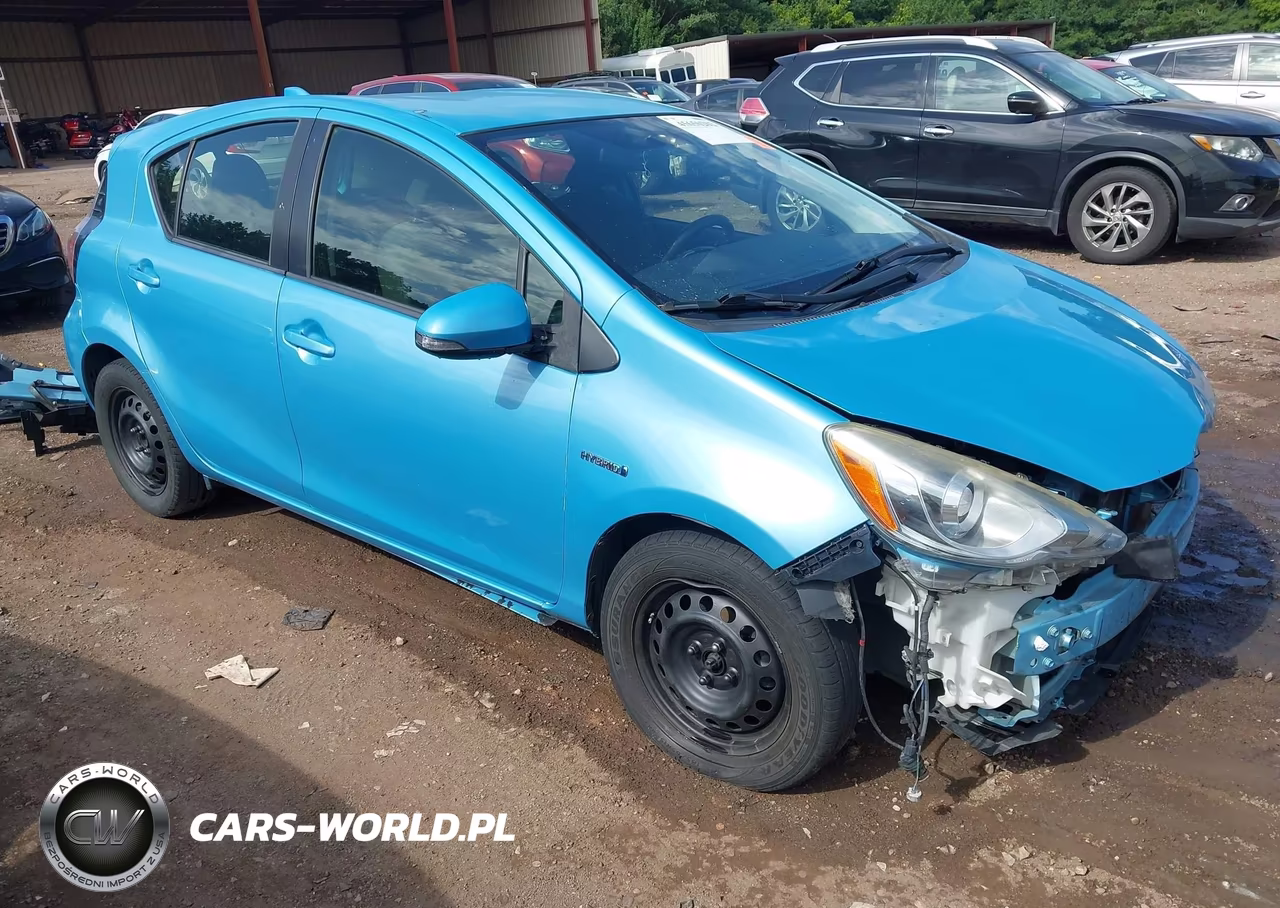 2015 Toyota Prius C Two