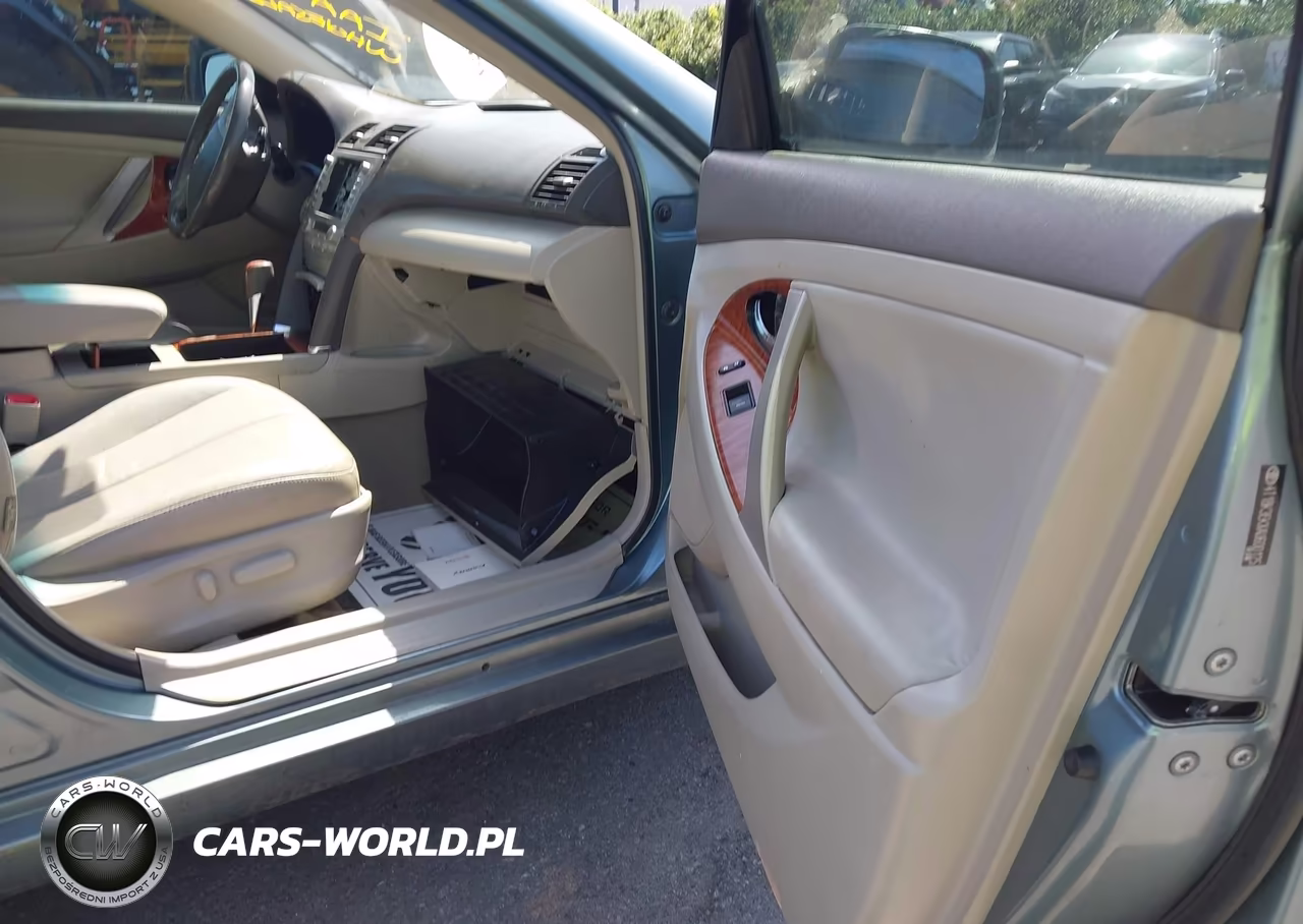 2010 Toyota Camry Xle V6 VIN:4T1BK3EKXAU600125 - 5