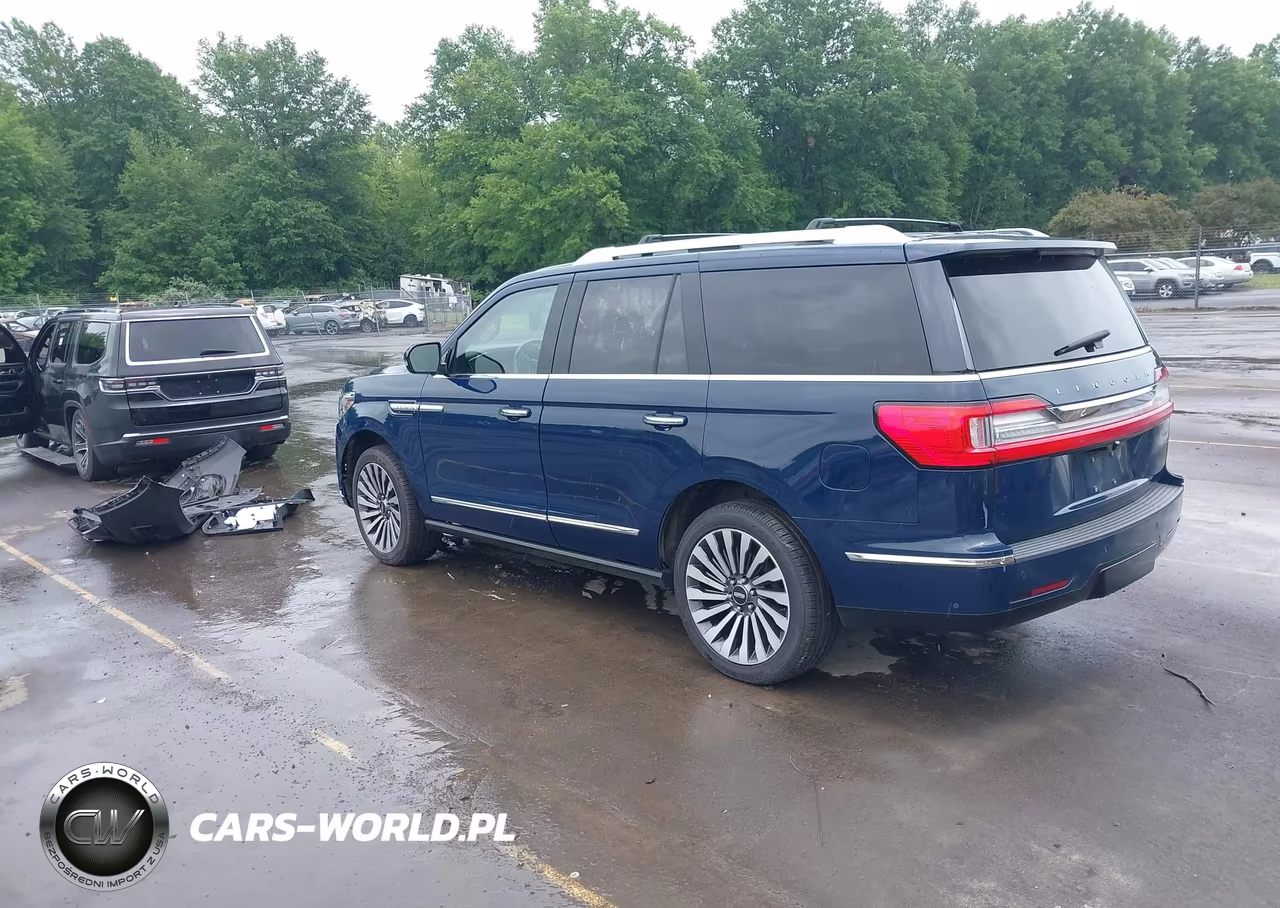 2018 Lincoln Navigator Reserve VIN:5LMJJ2LT5JEL13755 - 3