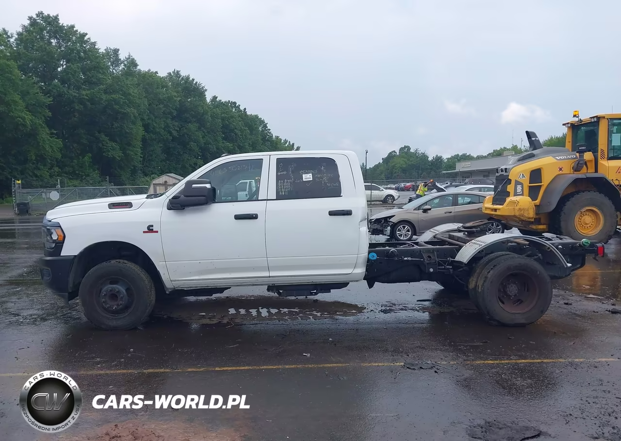 2023 Ram 3500 Chassis Tradesman-Slt-Laramie-Limited VIN:3C7WRSCL5PG511505 - 16