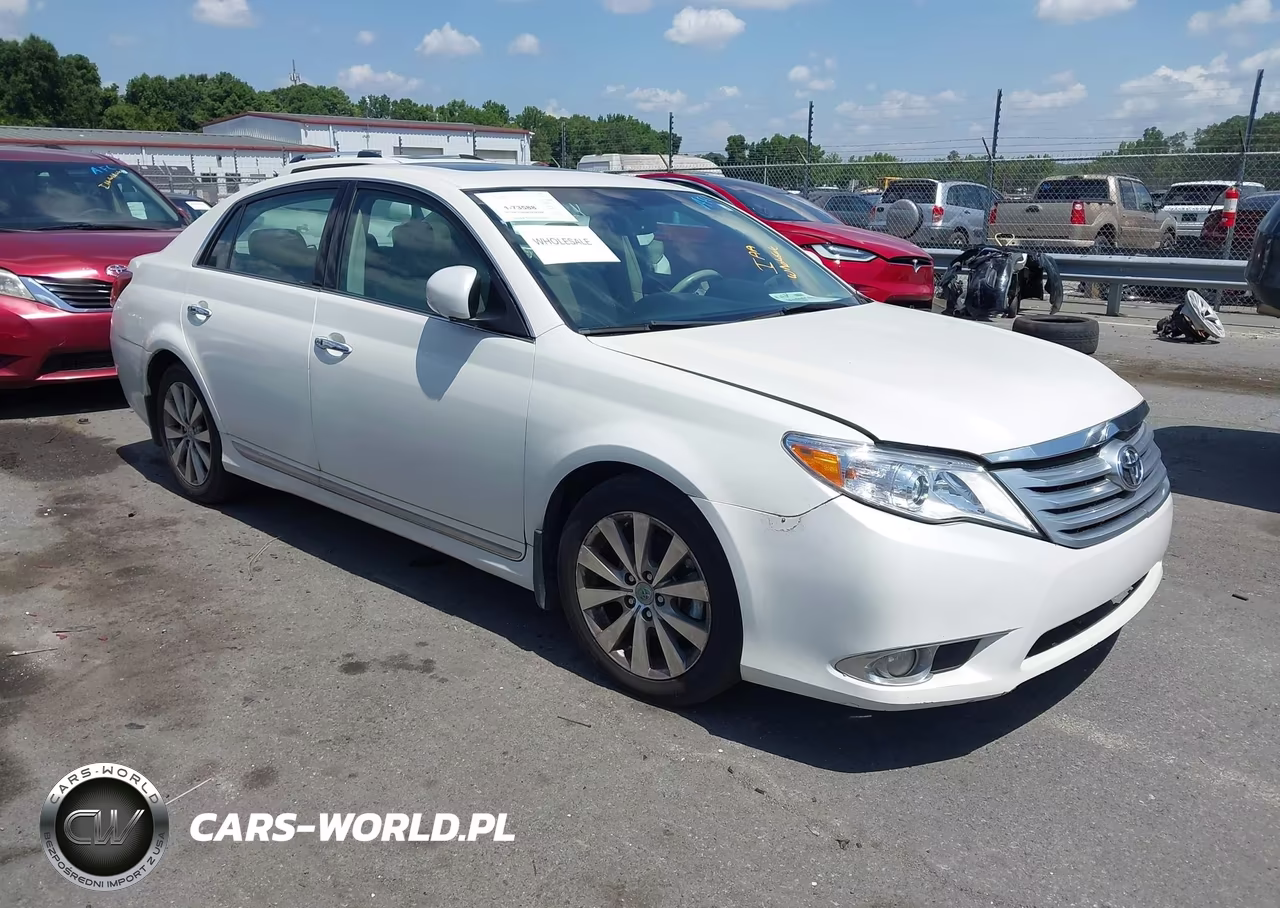 2011 Toyota Avalon Limited – zdjęcie 1 z 16