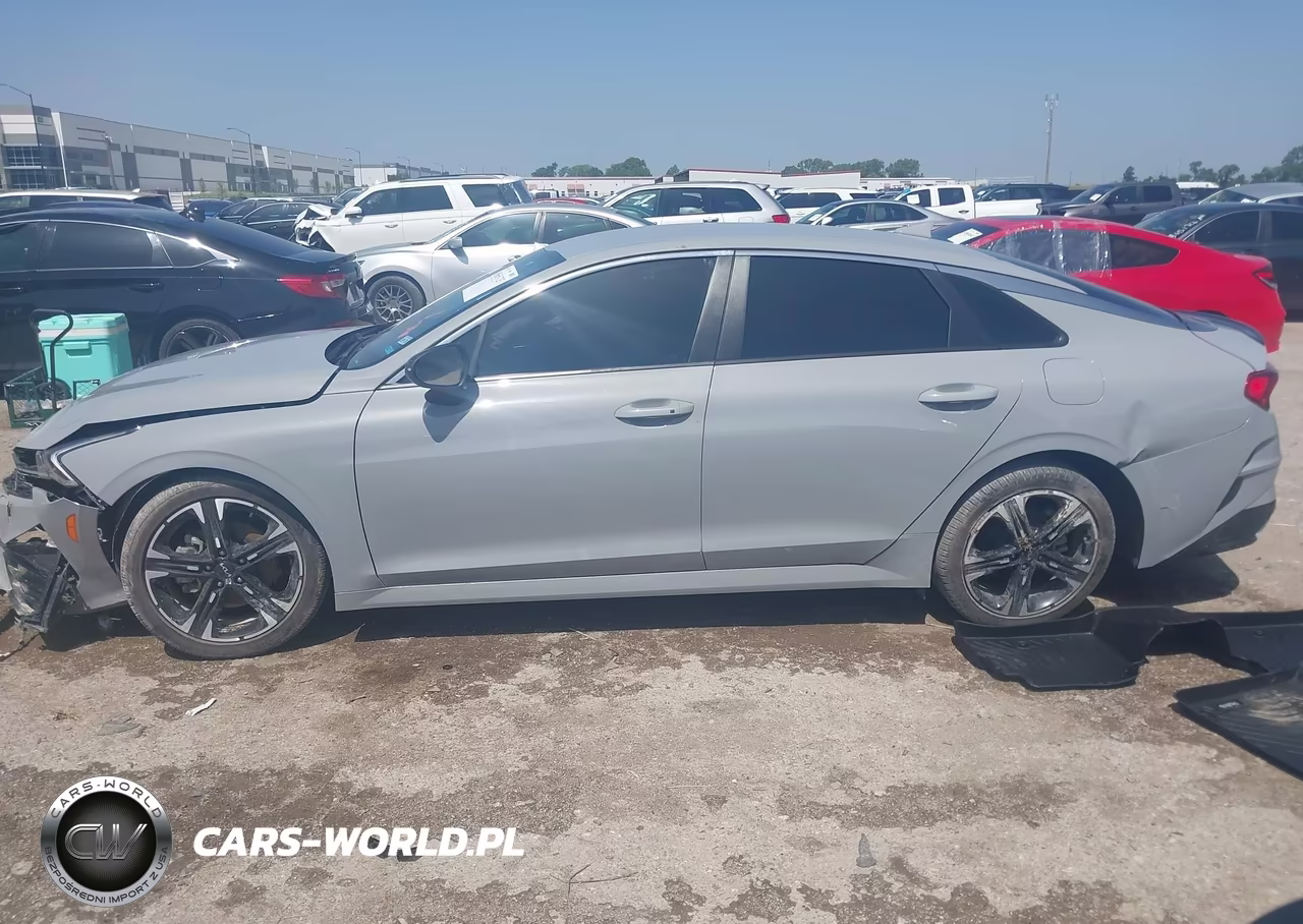 2024 Kia K5 Gt-Line VIN:5XXG64J24RG244329 - 9