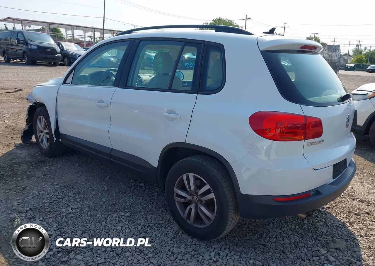 2017 Volkswagen Tiguan 2.0T S VIN:WVGBV7AX1HW503023 - 3