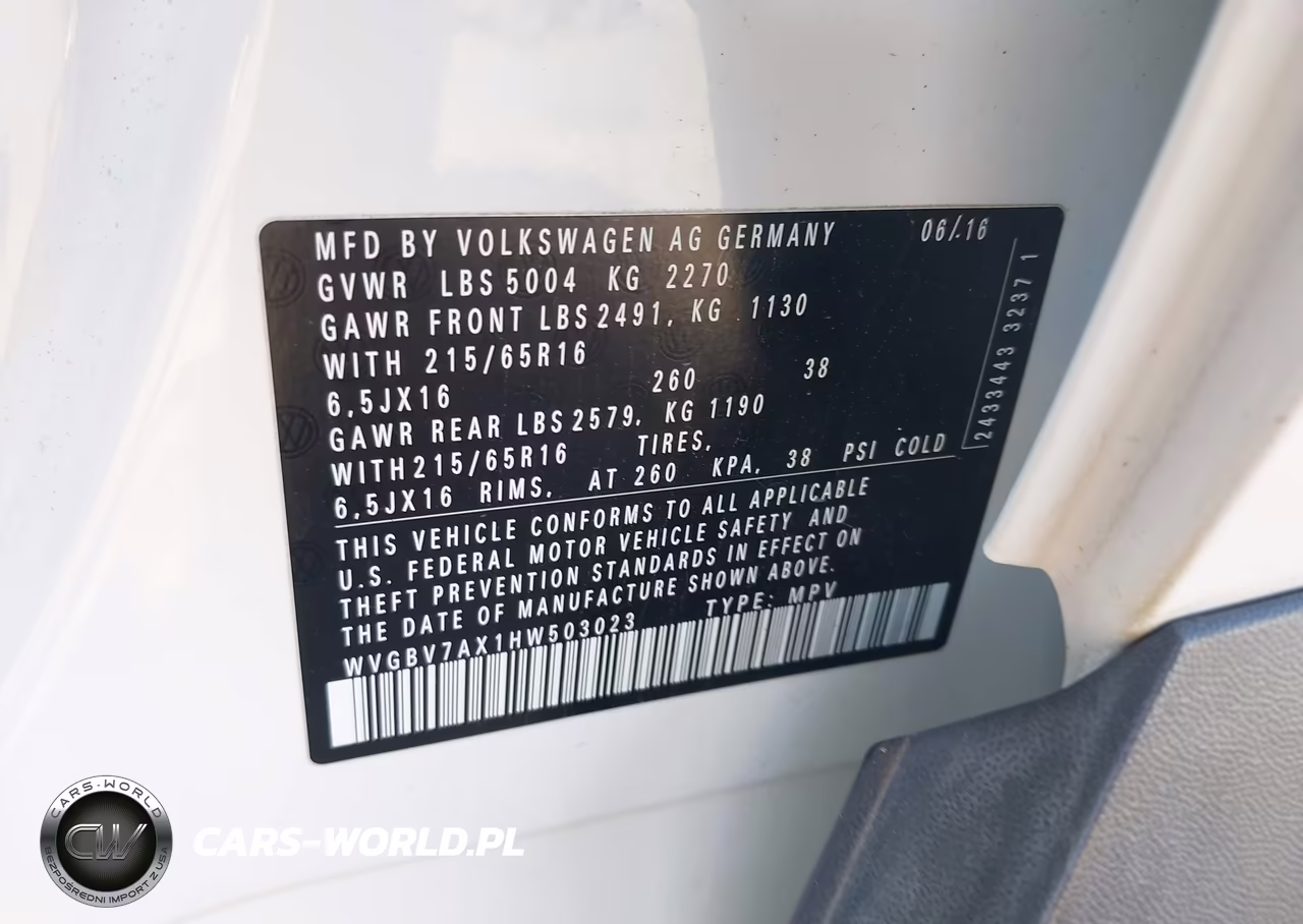 2017 Volkswagen Tiguan 2.0T S VIN:WVGBV7AX1HW503023 - 9