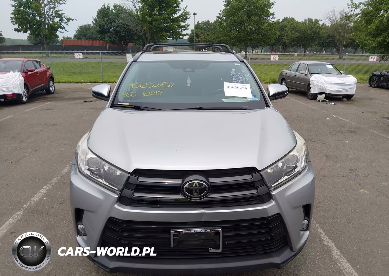 2018 Toyota Highlander Se VIN:5TDJZRFH3JS549329 - 12